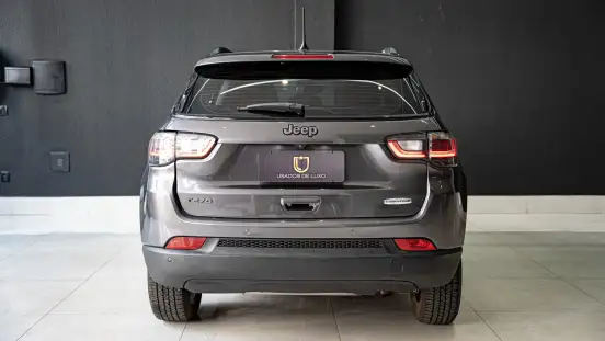JEEP-COMPASS-2024