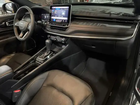 JEEP-COMPASS-2024