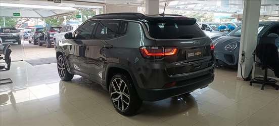 JEEP-COMPASS-2024