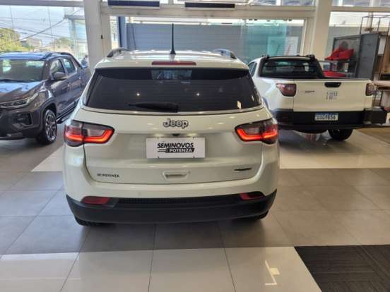 JEEP-COMPASS-2025