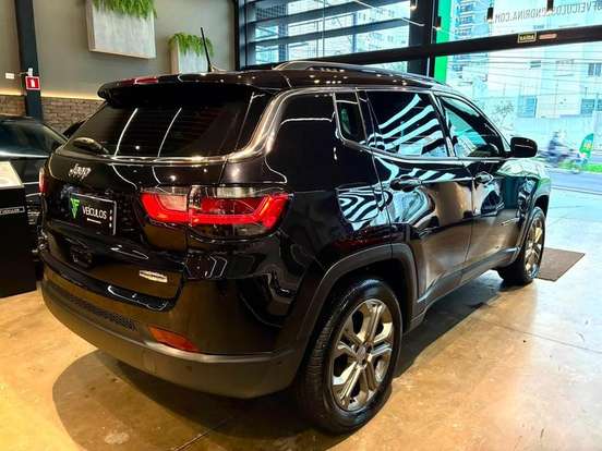 JEEP-COMPASS-2022