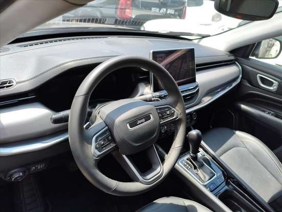 JEEP-COMPASS-2024