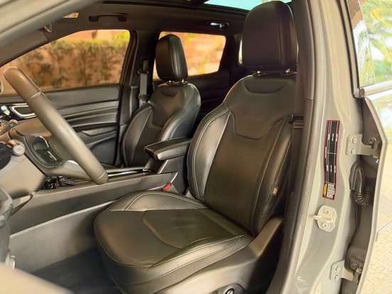 JEEP-COMPASS-2021