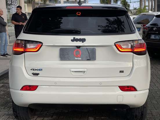 JEEP-COMPASS-2022