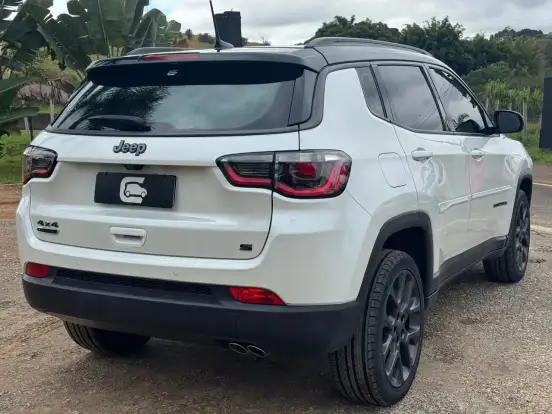 JEEP-COMPASS-2020