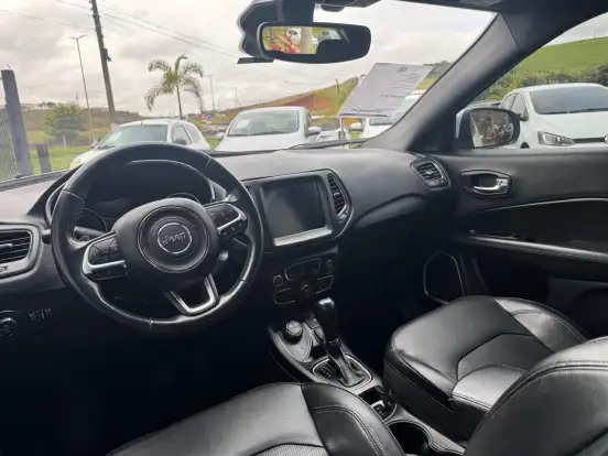 JEEP-COMPASS-2.0 16V DIESEL LIMITED 4X4 AUTOMÁTICO JEEP-COMPASS-2020