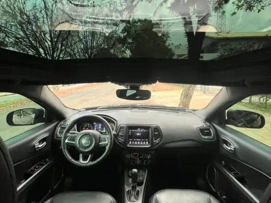 JEEP-COMPASS-2.0 16V DIESEL LIMITED 4X4 AUTOMÁTICO JEEP-COMPASS-2019