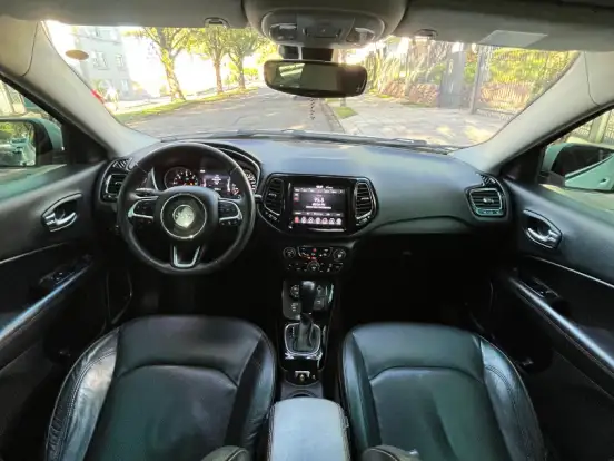 JEEP-COMPASS-2.0 16V DIESEL LIMITED 4X4 AUTOMÁTICO JEEP-COMPASS-2019