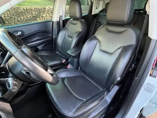 JEEP-COMPASS-2.0 16V DIESEL LIMITED 4X4 AUTOMÁTICO JEEP-COMPASS-2019
