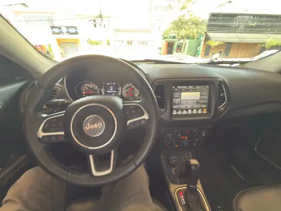 JEEP-COMPASS-2.0 16V DIESEL LONGITUDE 4X4 AUTOMÁTICO JEEP-COMPASS-2017