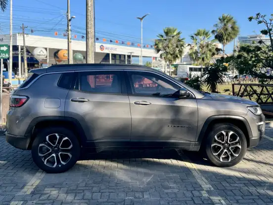 JEEP-COMPASS-2.0 16V DIESEL LONGITUDE 4X4 AUTOMÁTICO JEEP-COMPASS-2018