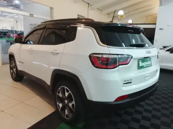 JEEP-COMPASS-2.0 16V DIESEL LONGITUDE 4X4 AUTOMÁTICO JEEP-COMPASS-2019