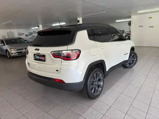 JEEP-COMPASS-2.0 16V DIESEL S 4X4 AUTOMÁTICO JEEP-COMPASS-2021