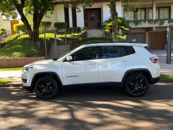 JEEP-COMPASS-2.0 16V FLEX LONGITUDE AUTOMÁTICO JEEP-COMPASS-2020