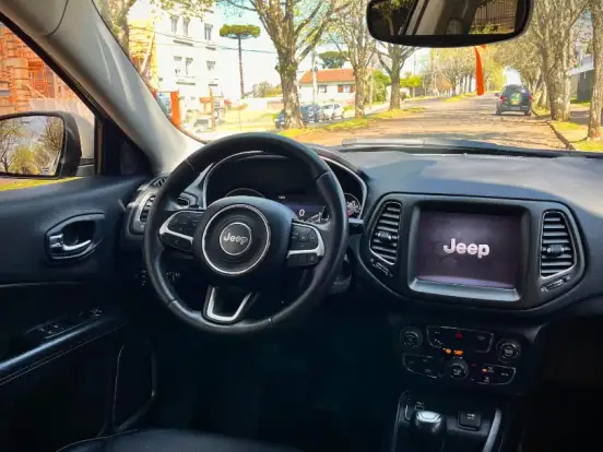 JEEP-COMPASS-2.0 16V FLEX LONGITUDE AUTOMÁTICO JEEP-COMPASS-2020