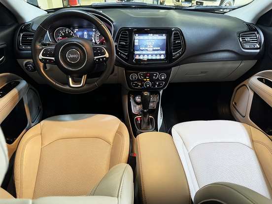 JEEP-COMPASS-2.0 16V DIESEL LIMITED 4X4 AUTOMÁTICO JEEP-COMPASS-2020
