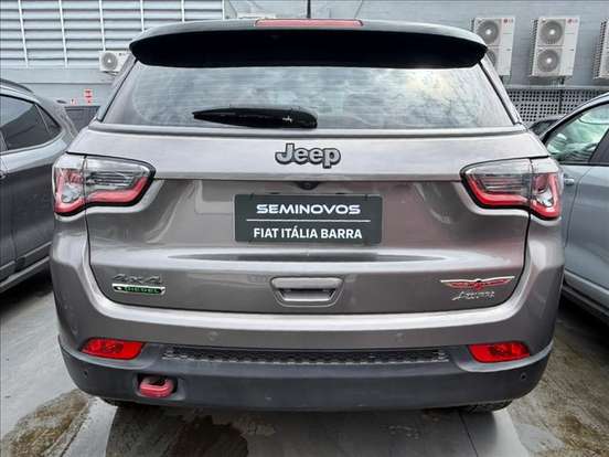 JEEP-COMPASS-2021