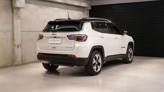 JEEP-COMPASS-2018