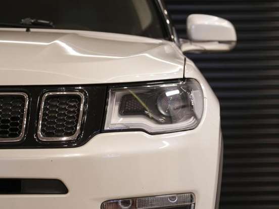 JEEP-COMPASS-2.0 16V FLEX LIMITED AUTOMÁTICO JEEP-COMPASS-2018