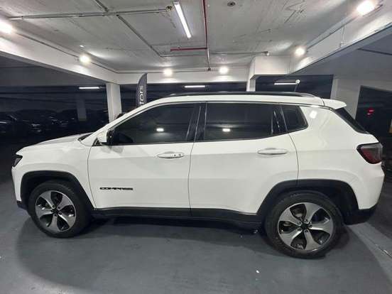 JEEP-COMPASS-2.0 16V FLEX LONGITUDE AUTOMÁTICO JEEP-COMPASS-2017