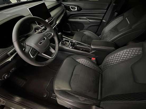 JEEP-COMPASS-2.0 HURRICANE 4 TURBO GASOLINA BLACKHAWK AT9 JEEP-COMPASS-2024