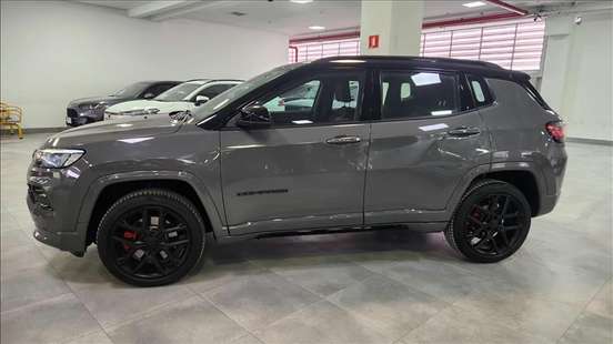 JEEP-COMPASS-2025