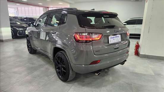 JEEP-COMPASS-2.0 HURRICANE 4 TURBO GASOLINA BLACKHAWK AT9 JEEP-COMPASS-2025
