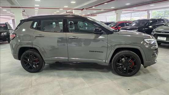 JEEP-COMPASS-2.0 HURRICANE 4 TURBO GASOLINA BLACKHAWK AT9 JEEP-COMPASS-2025