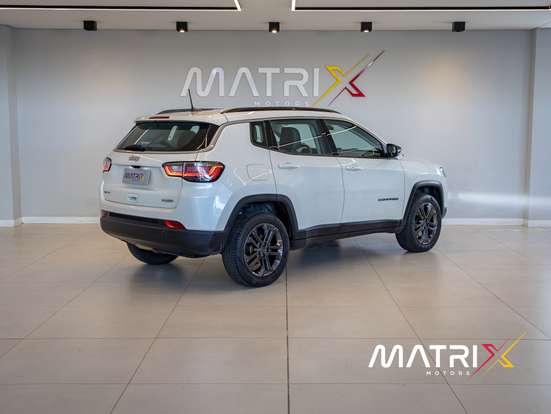 JEEP-COMPASS-2022