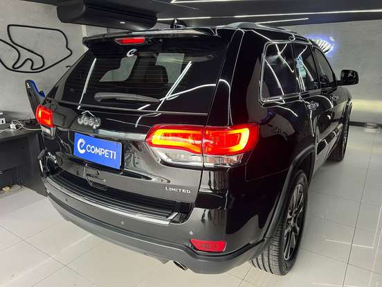 JEEP-GRAND CHEROKEE-3.0 LIMITED 4X4 V6 24V TURBO DIESEL 4P AUTOMÁTICO JEEP-GRAND CHEROKEE-2018