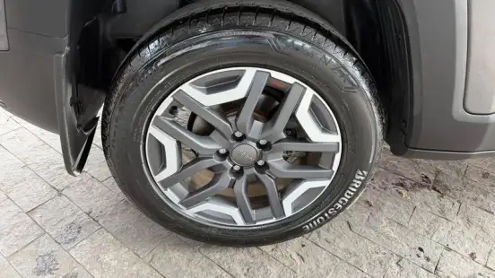 JEEP-RENEGADE-2024