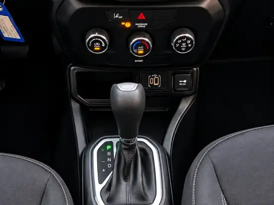 JEEP-RENEGADE-1.3 T270 TURBO FLEX SPORT AT6 JEEP-RENEGADE-2022
