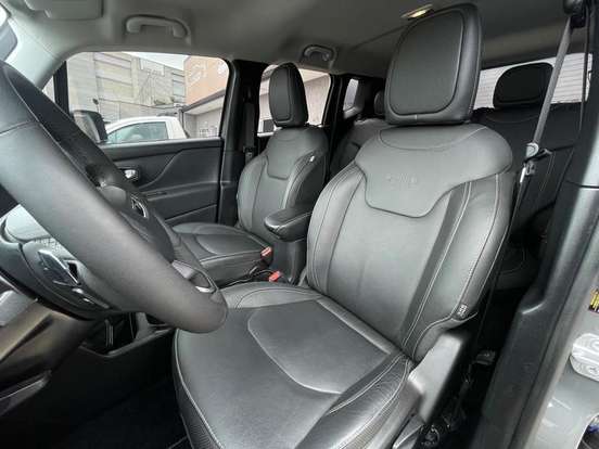 JEEP-RENEGADE-1.3 T270 TURBO FLEX ALTITUDE AT6 JEEP-RENEGADE-2024