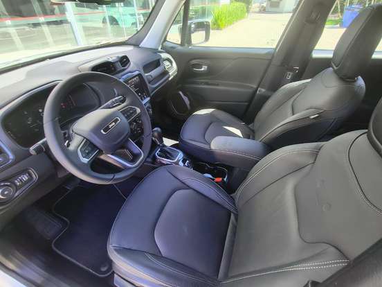 JEEP-RENEGADE-1.3 T270 TURBO FLEX NIGHT EAGLE AT6 JEEP-RENEGADE-2024