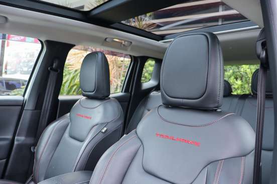 JEEP-RENEGADE-2022
