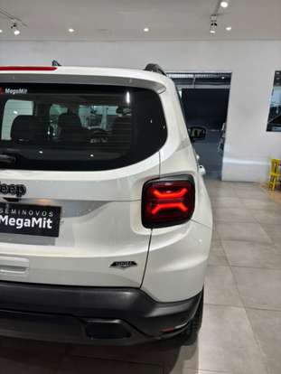 JEEP-RENEGADE-2025