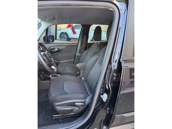 JEEP-RENEGADE-2019