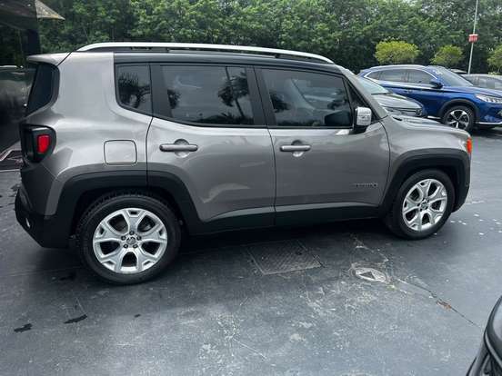 JEEP-RENEGADE-2018