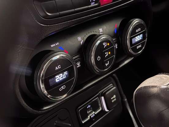 JEEP-RENEGADE-2015