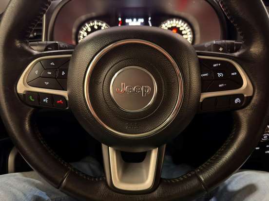 JEEP-RENEGADE-1.8 16V FLEX LONGITUDE 4P AUTOMÁTICO JEEP-RENEGADE-2019