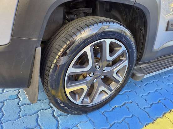 JEEP-RENEGADE-1.8 16V FLEX LONGITUDE 4P AUTOMÁTICO JEEP-RENEGADE-2020