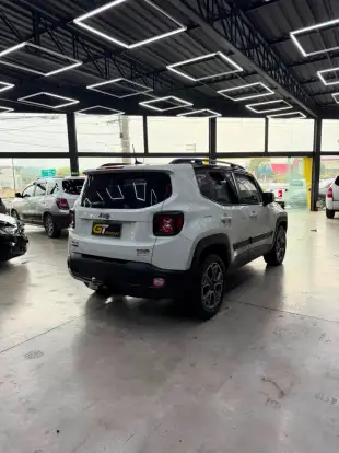 JEEP-RENEGADE-2018