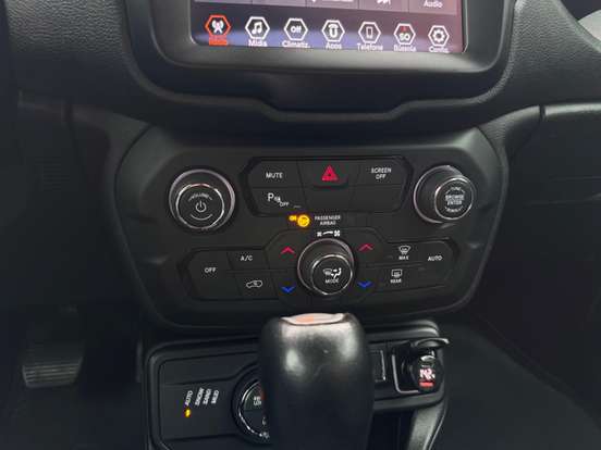 JEEP-RENEGADE-2.0 16V TURBO DIESEL LONGITUDE 4P 4X4 AUTOMÁTICO JEEP-RENEGADE-2018