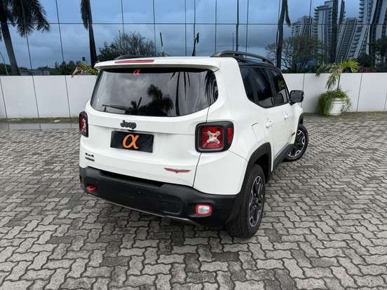 JEEP-RENEGADE-2016