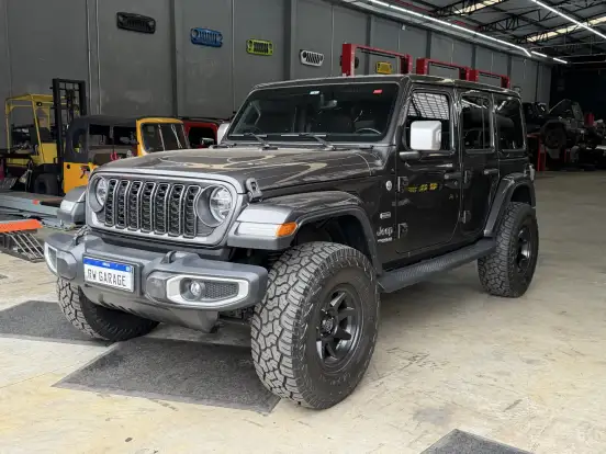 JEEP-WRANGLER-2.0 TURBO GASOLINA UNLIMITED SAHARA 4P 4X4 AT8 JEEP-WRANGLER-2020
