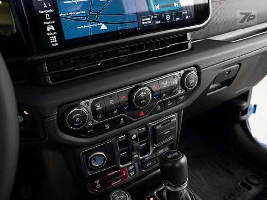 JEEP-WRANGLER-2024