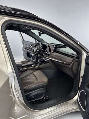 JEEP-COMMANDER-2022