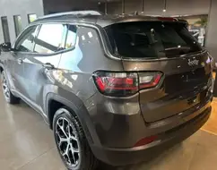 JEEP COMPASS 1.3 T270 TURBO FLEX LONGITUDE AT6 JEEP COMPASS 1.3 T270 TURBO FLEX LONGITUDE AT6