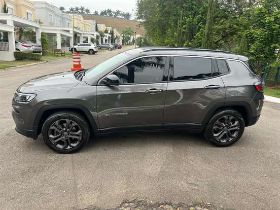 JEEP-COMPASS-2024