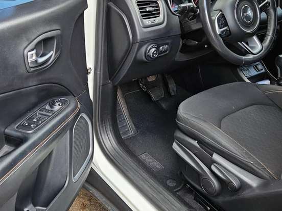 JEEP-COMPASS-2.0 16V FLEX SPORT AUTOMÁTICO JEEP-COMPASS-2018